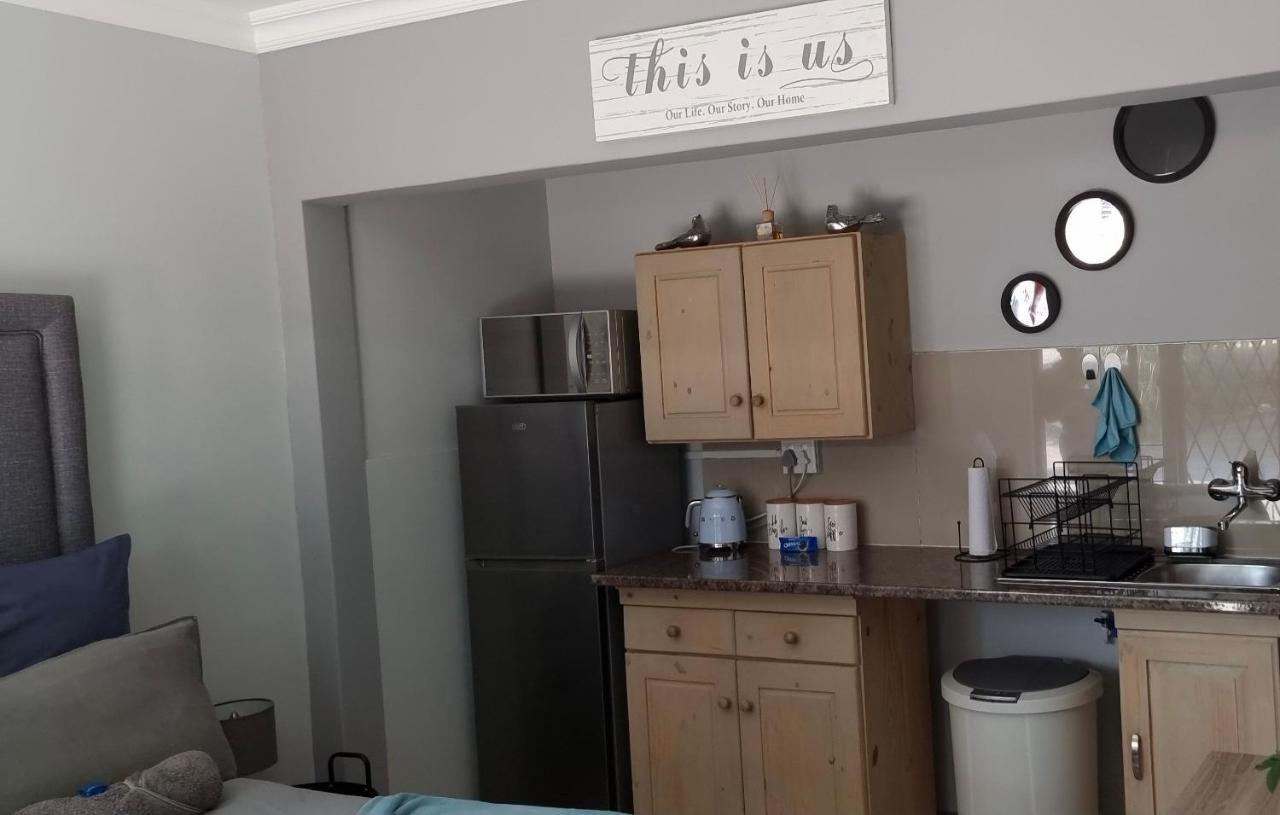 Atterbury Self Catering Studios Pretoria-Noord Extérieur photo