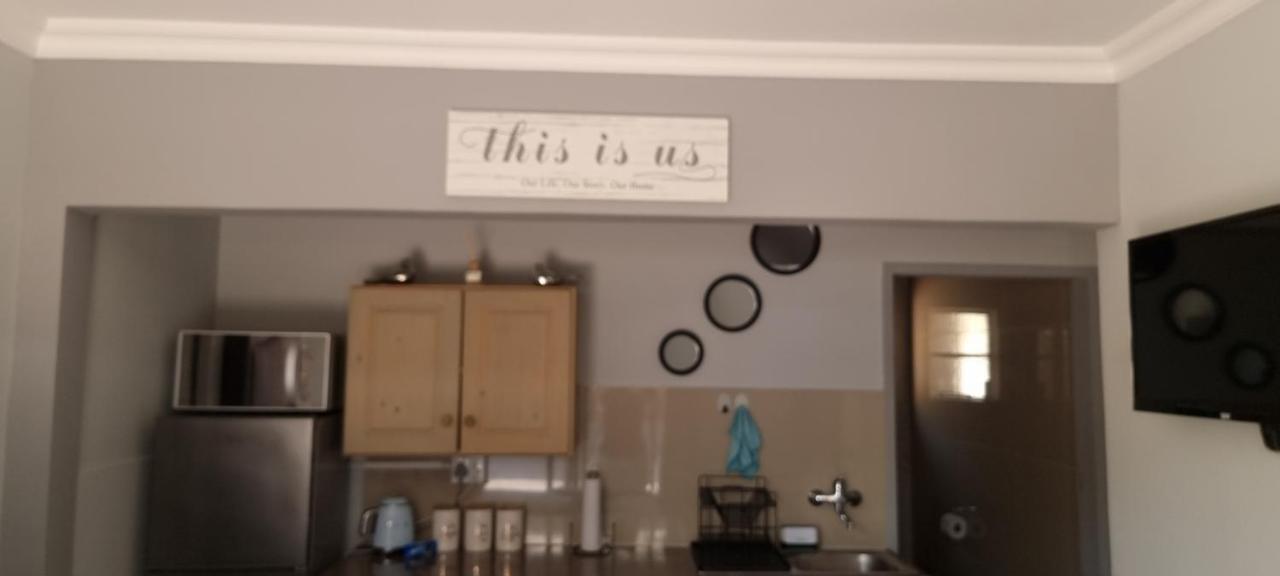 Atterbury Self Catering Studios Pretoria-Noord Extérieur photo