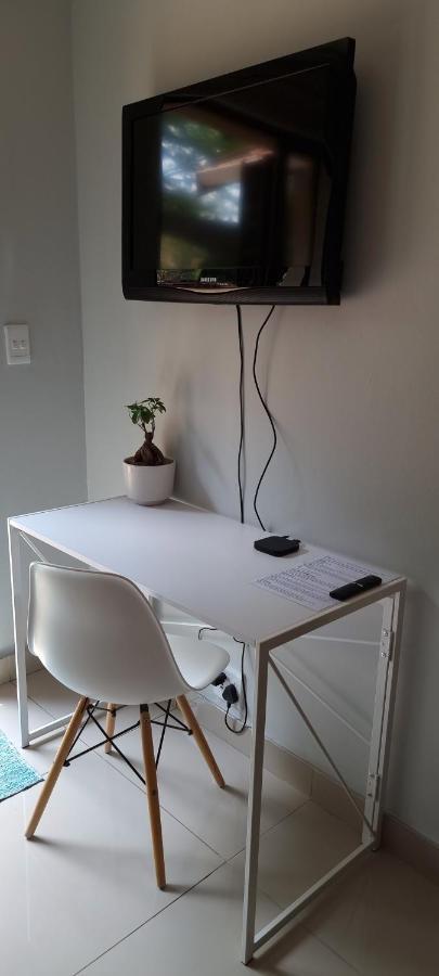 Atterbury Self Catering Studios Pretoria-Noord Extérieur photo