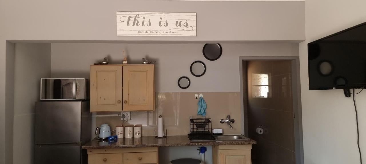 Atterbury Self Catering Studios Pretoria-Noord Extérieur photo