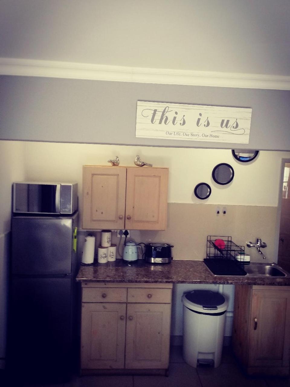 Atterbury Self Catering Studios Pretoria-Noord Extérieur photo