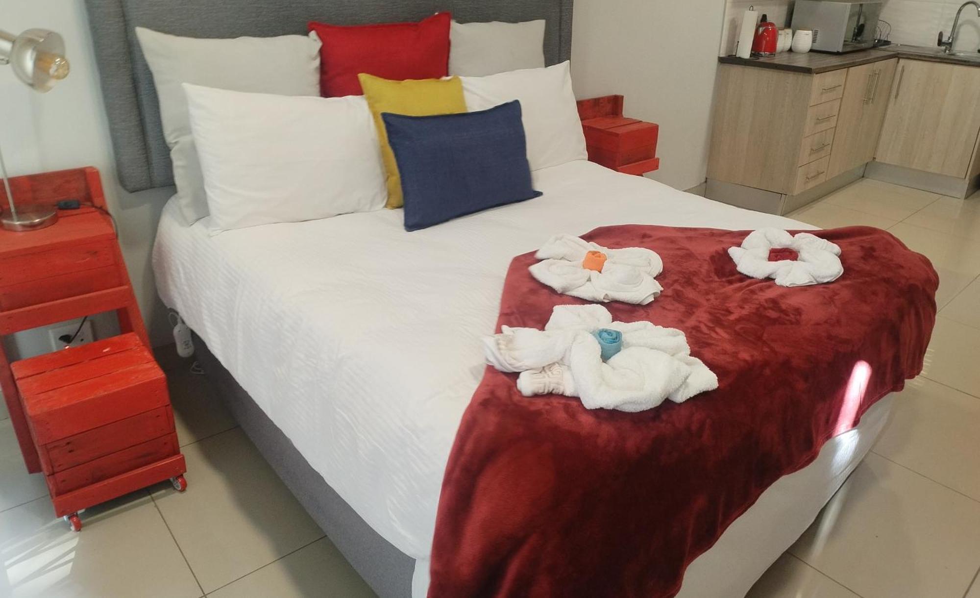 Atterbury Self Catering Studios Pretoria-Noord Extérieur photo